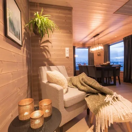 Arctic Oasis Haven Casa de Férias Pettvik