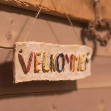 Arctic Oasis Haven * Pettvik