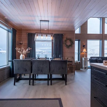 Arctic Oasis Haven Casa de Férias Pettvik